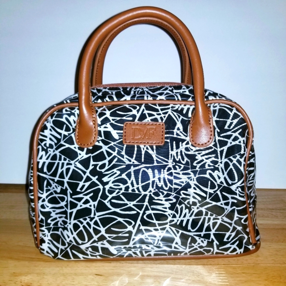Diane Von Furstenberg Black & White Cosmetic Bag